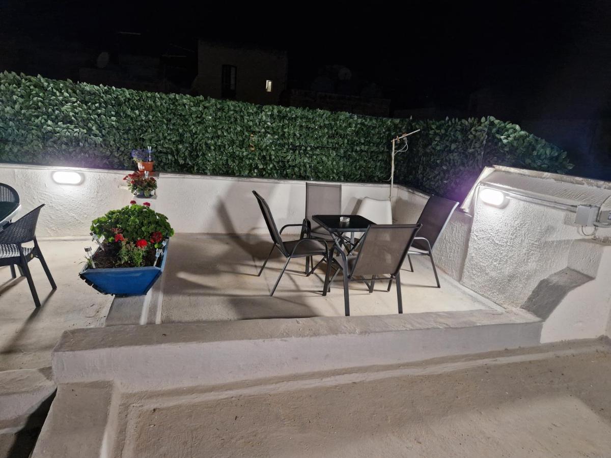 Casette Di Alex Con Terrazza Trapani Luaran gambar